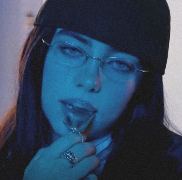 Billie Eilish Hot