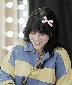 Cute Billie Eilish PFP
