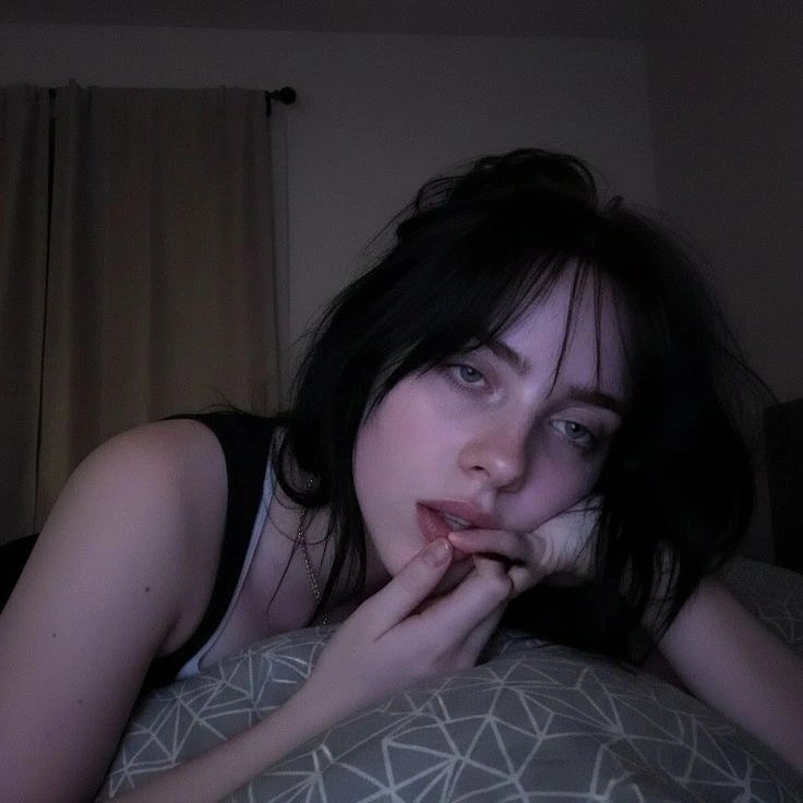 Hot Billie Eilish PFP