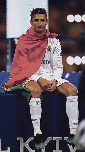 Ronaldo Pfp Aesthetic 2 Ronaldo Pfp Aesthetic 2