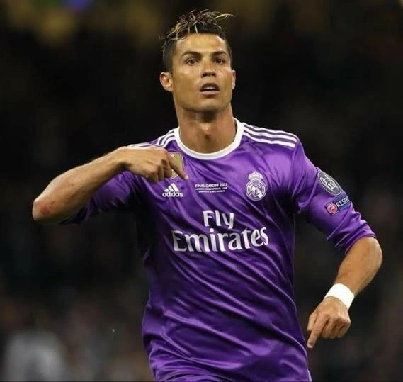 Ronaldo Pfp Purple 3 Ronaldo Pfp Purple 3