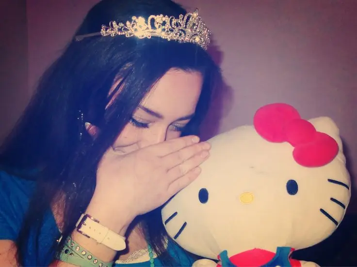 y2k pfp hello kitty 1